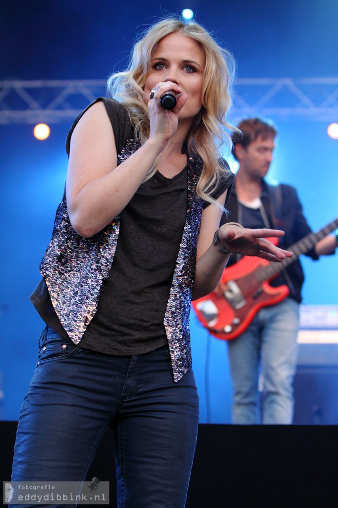 2011-05-05 Ilse de Lange - Bevrijdingsfestival, Zwolle 019